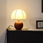Lampe de Bureau en Bois Massif – Style Rétro Français