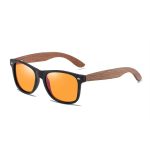 lunettes de soleil en bois