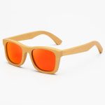 lunettes de soleil en bois