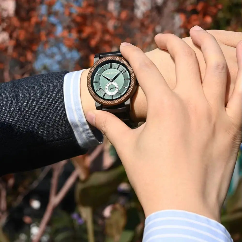 watch corail en bois