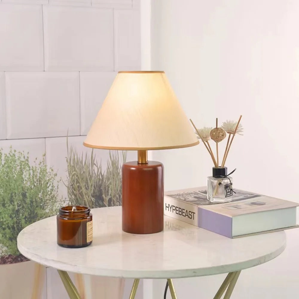 lampe en bois et tissu