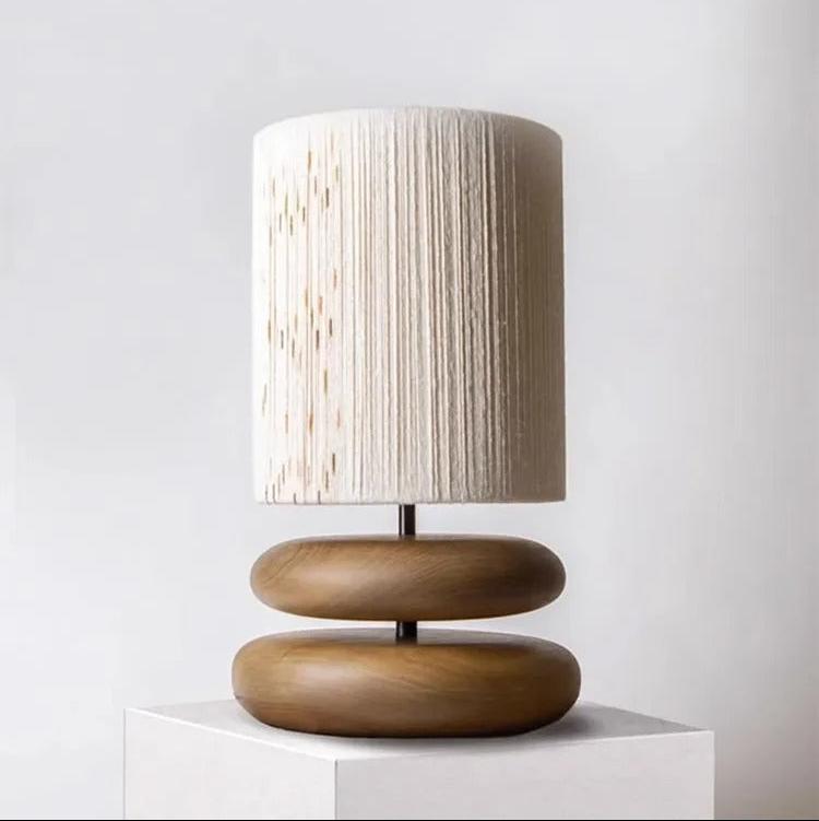 Lampe bois sombre