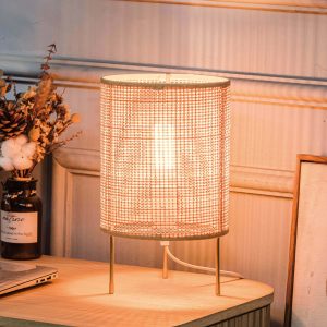 lampe de chevet en rotin