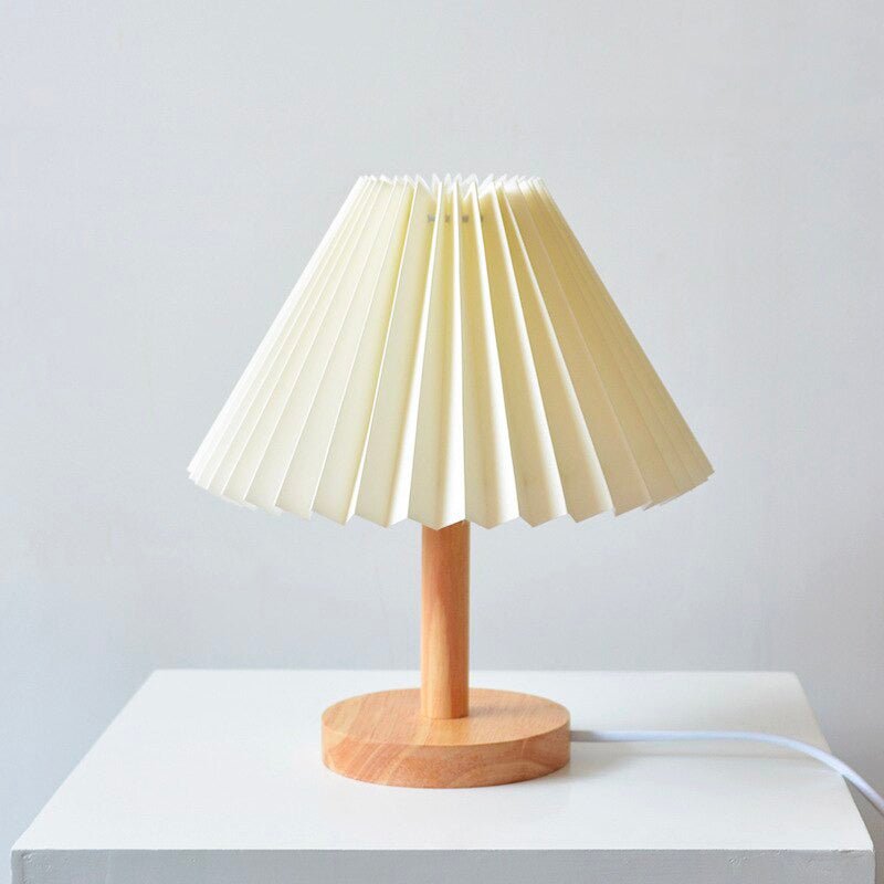 table chevet avec abat-jour