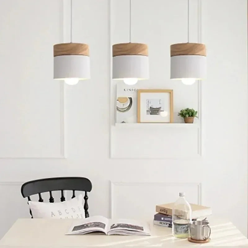 Luminaire en bois et fer