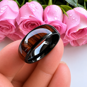 bague tungstène bois noir