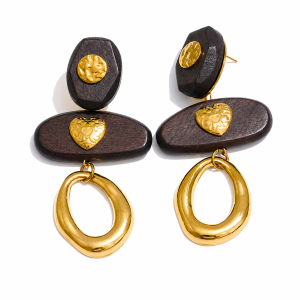 boucles d'oreilles en bois