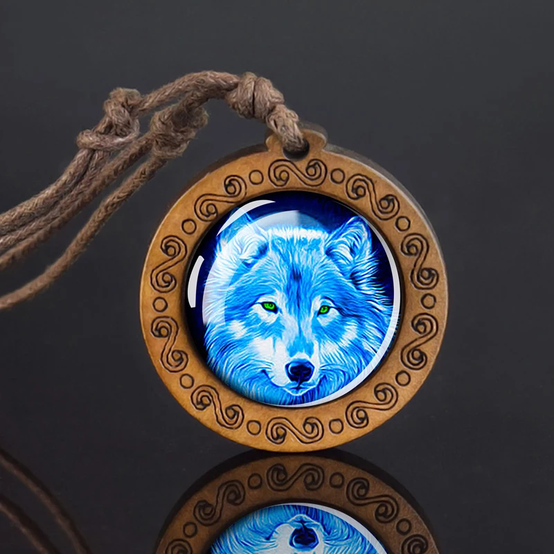 Collier Loup en Bois – Pendentif Esprit Sauvage – Image 3