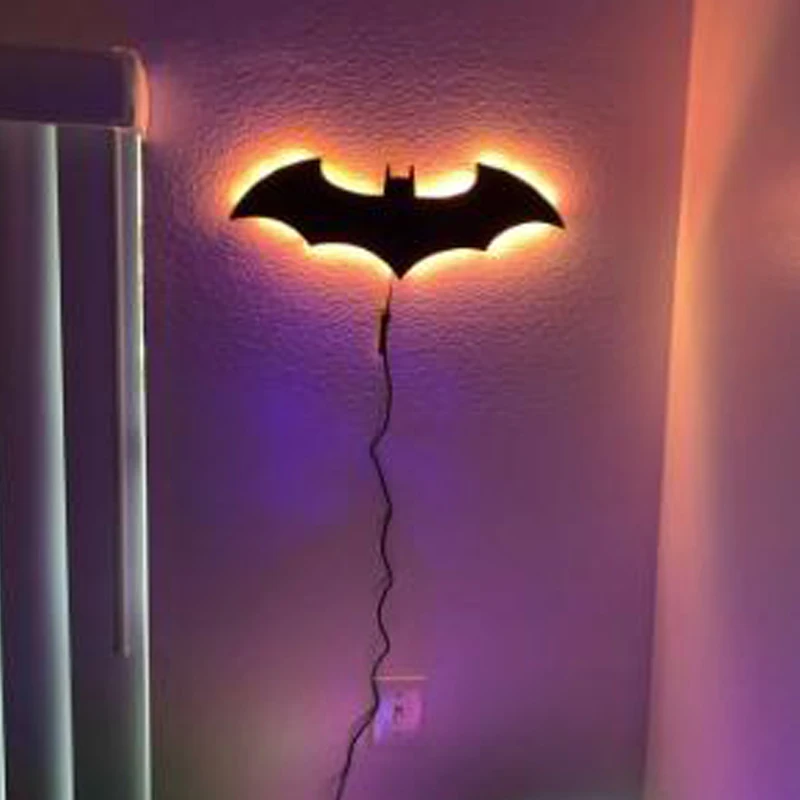 Applique LED en bois avec intensité réglable