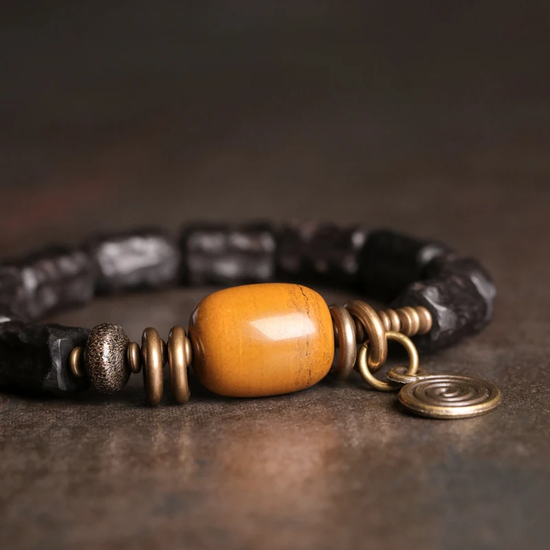 bracelet artisanale en bois d’ébène