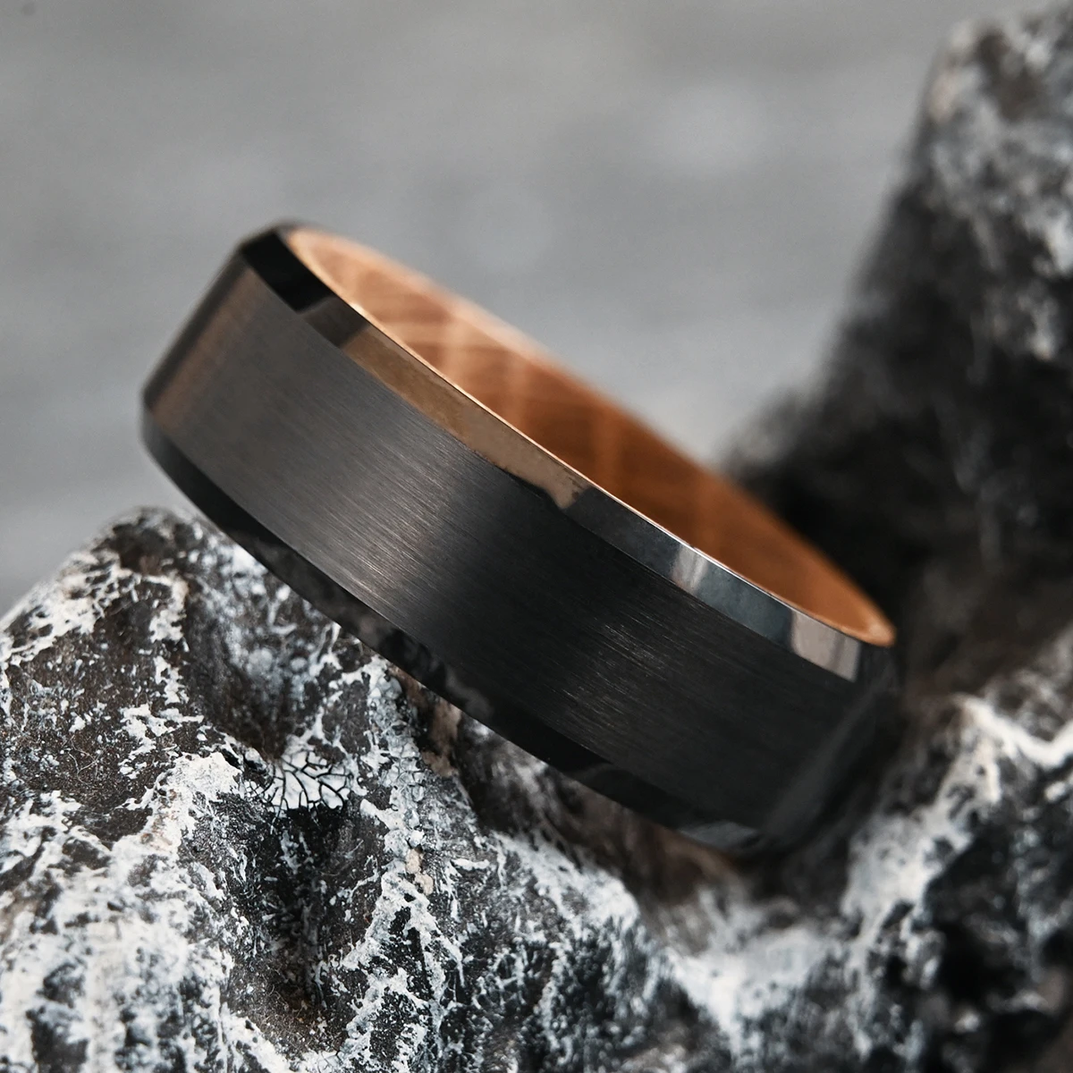 bague homme simple en tungstène et bois