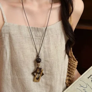 sautoir en bois femme pendant géométrique bohème