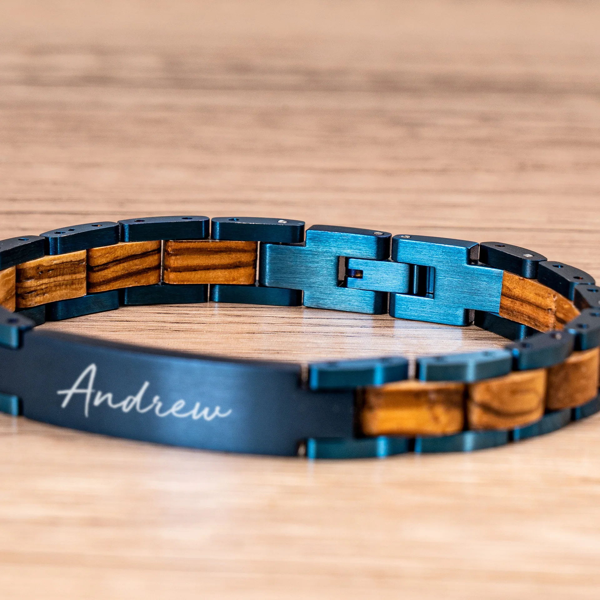 bracelet homme en bois et métal personnalisé