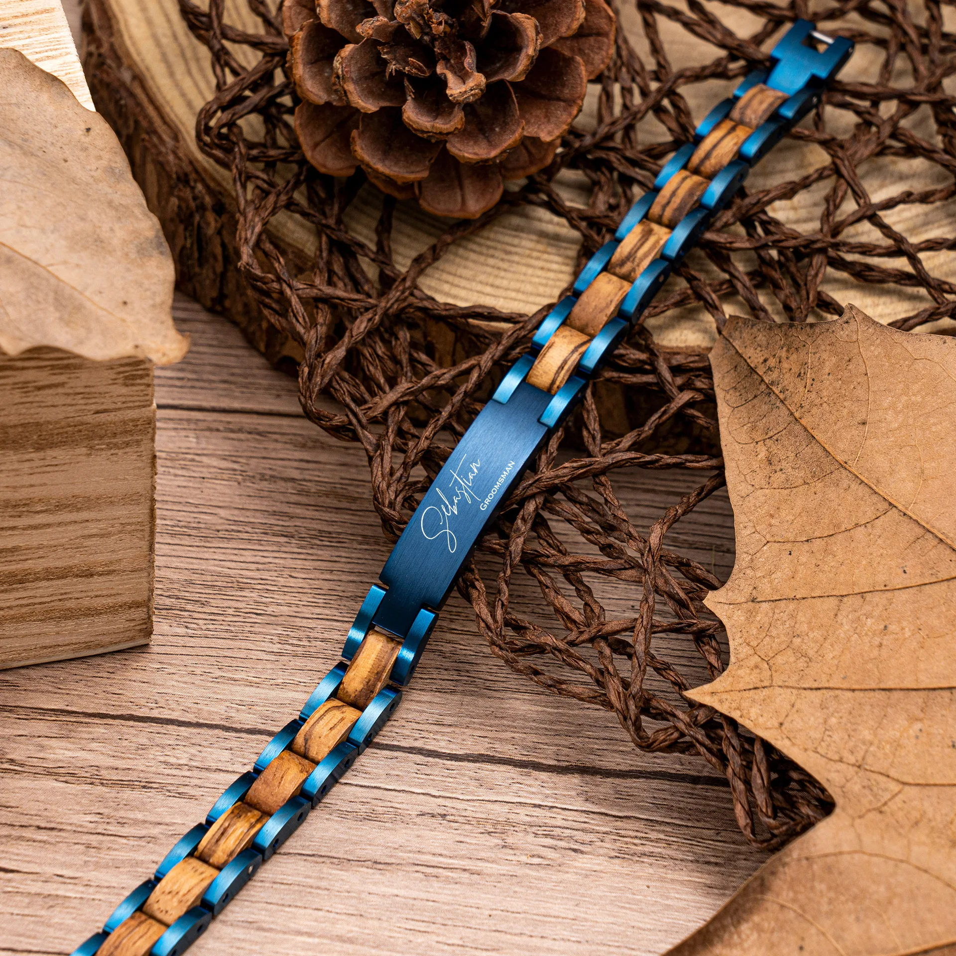 bracelet en bois et métal pour homme élégance