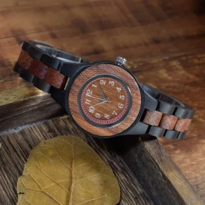 montre bicolore en bois